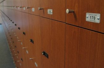 EfficiÃ«ntie en innovatie: lockers in moderne organisaties
